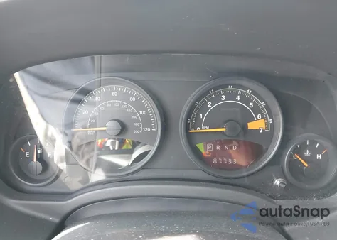 2015 Jeep Compass Sport z USA, uszkodzony, nr VIN 1C4NJCBA8FD219638